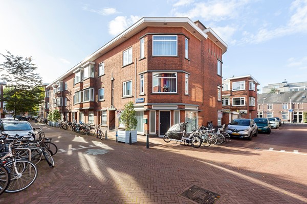 Medium property photo - Pieter van den Zandestraat 5, 2513 TL The Hague